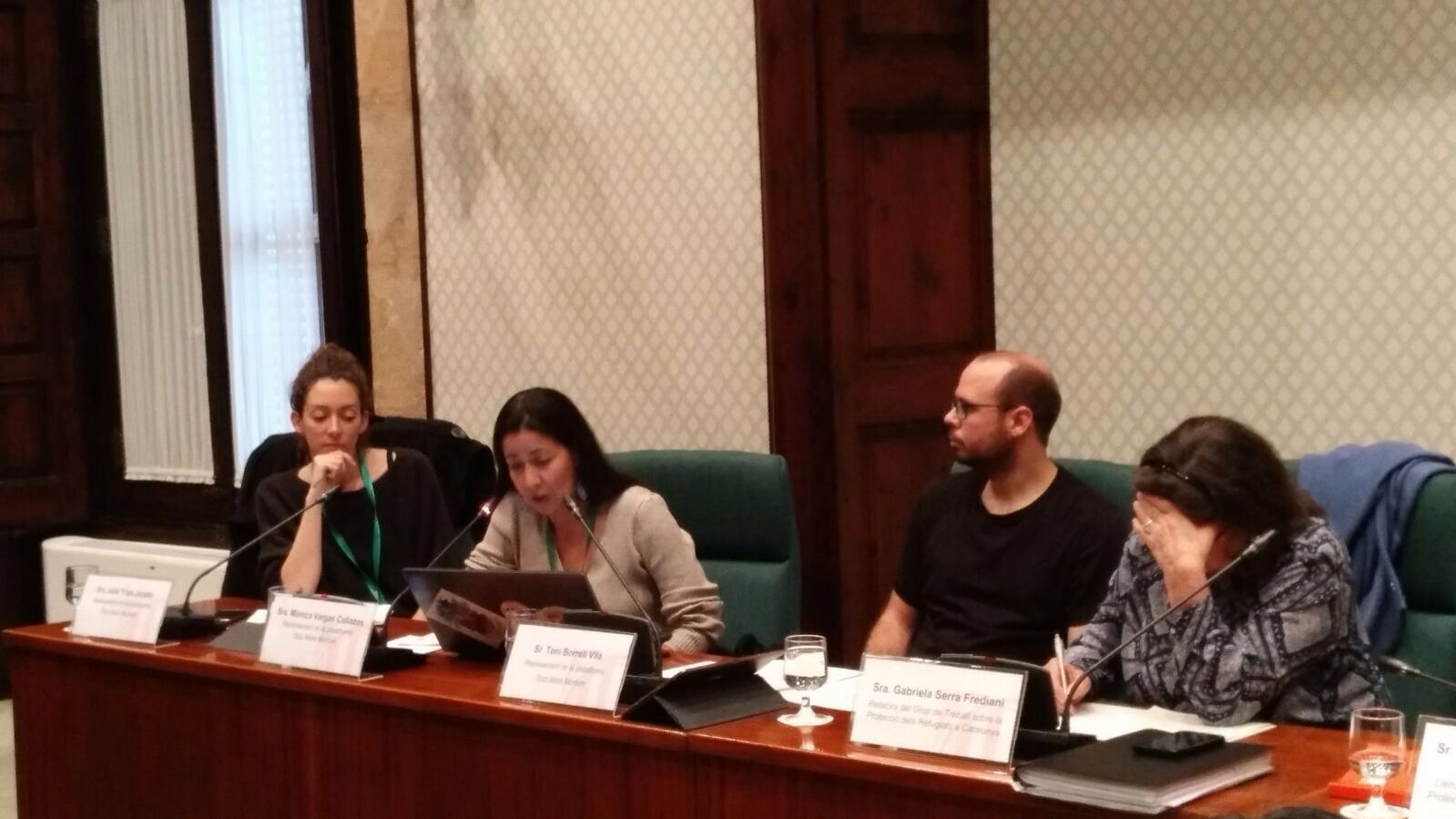 Stop Mare Mortum treballa al Parlament de Catalunya per a la protecció internacional a Catalunya
